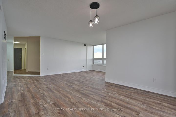 Photo 6 at 1901 - 8 Lisa Street, Queen Street Corridor, Brampton