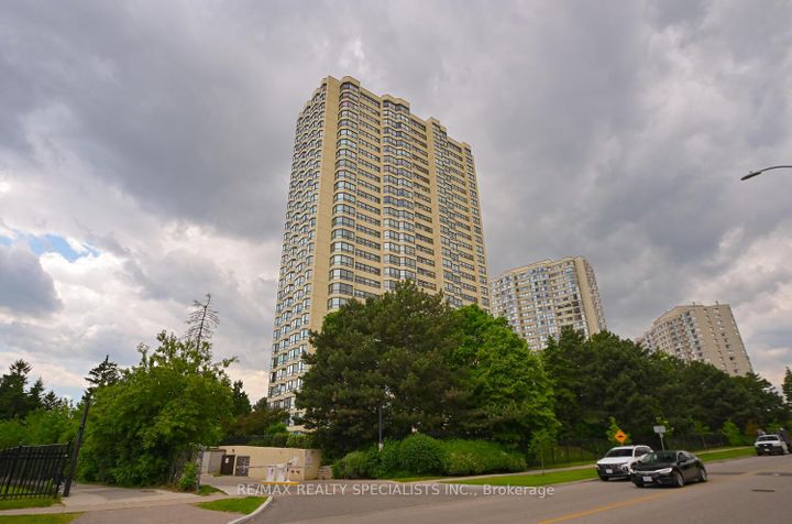 Photo 25 at 1901 - 8 Lisa Street, Queen Street Corridor, Brampton