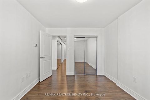 Photo 28 at 702 - 130 Neptune Drive, Lawrence, Toronto