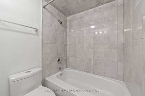 Photo 30 at 702 - 130 Neptune Drive, Lawrence, Toronto