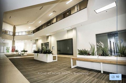 Photo 2 at 504 - 1275 Finch Avenue W, York University Heights, Toronto