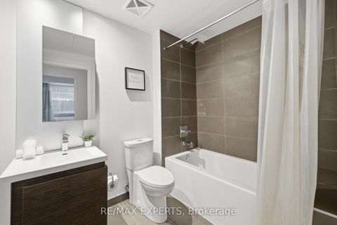 Photo 9 at 438 - 1030 King Street W, Niagara, Toronto