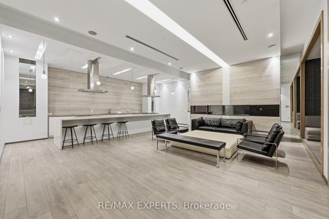 Photo 14 at 438 - 1030 King Street W, Niagara, Toronto