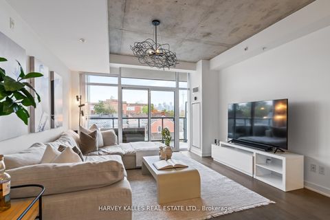 Photo 13 at 318 - 109 Ossington Avenue, Bellwoods, Toronto