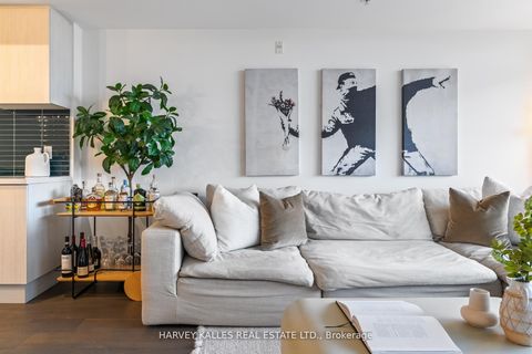 Photo 15 at 318 - 109 Ossington Avenue, Bellwoods, Toronto