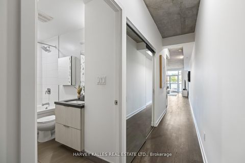 Photo 17 at 318 - 109 Ossington Avenue, Bellwoods, Toronto