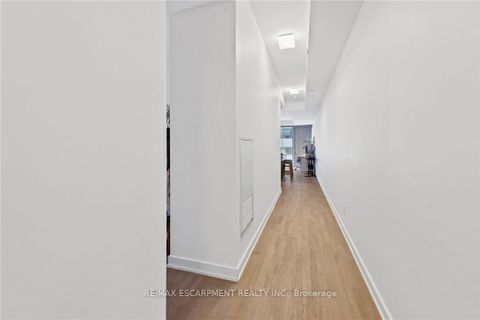 Photo 7 at 206 - 57 St Joseph Street, Bay Street Corridor, Toronto