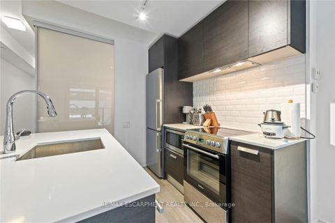 Photo 15 at 206 - 57 St Joseph Street, Bay Street Corridor, Toronto