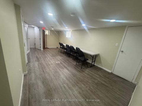 Photo 8 at 2 Elmhurst Drive, Old Rexdale, Toronto