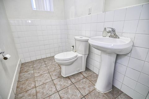 Photo 14 at 2 Elmhurst Drive, Old Rexdale, Toronto