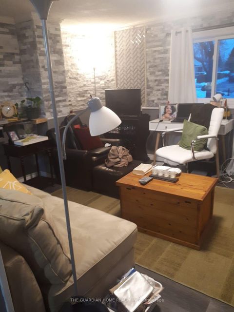 Photo 11 at 28 & 30 Thompson Drive, Sutton & Jackson's Point, Georgina