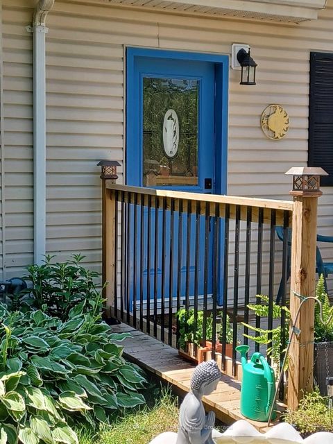 Photo 23 at 28 & 30 Thompson Drive, Sutton & Jackson's Point, Georgina