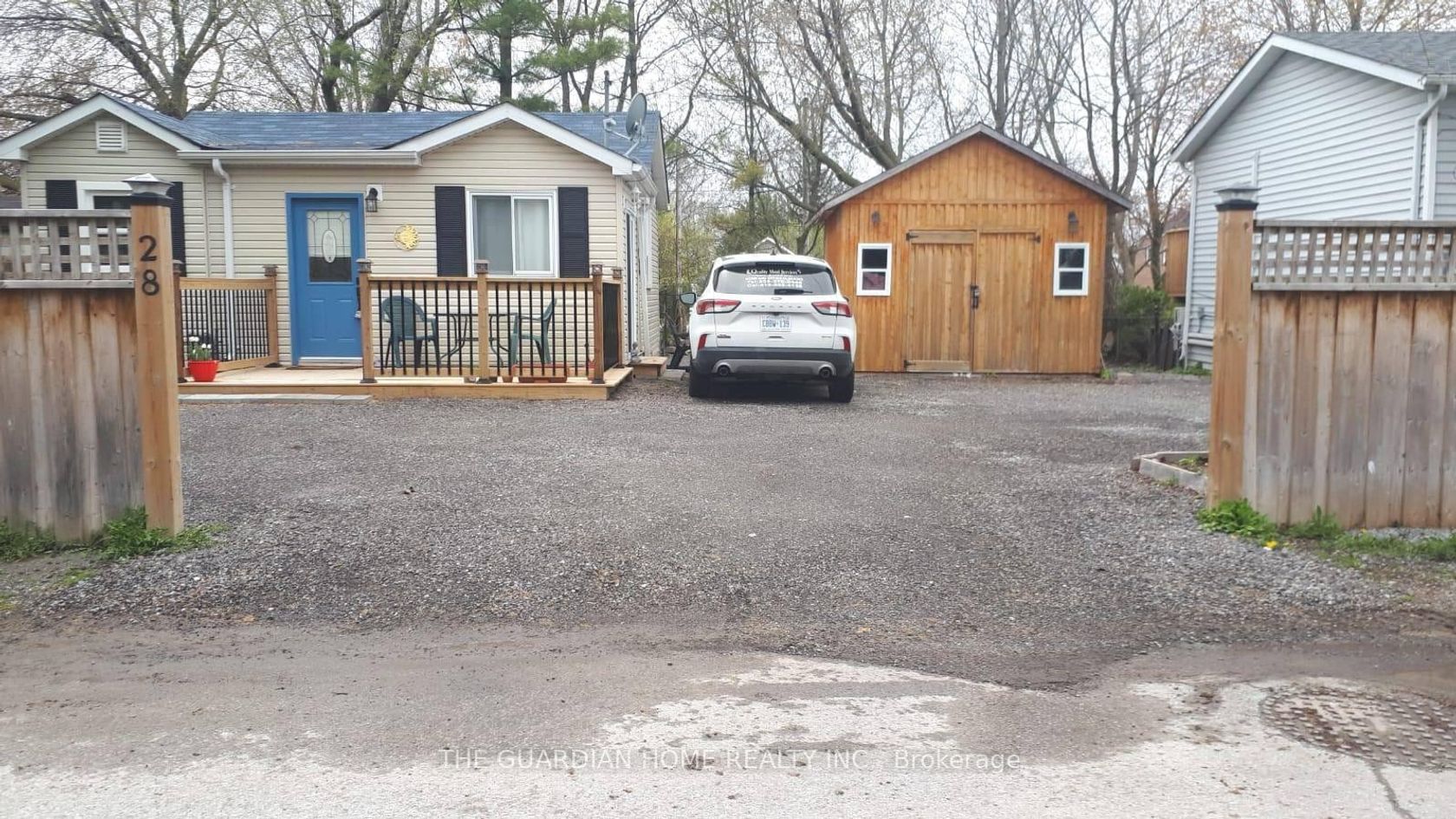 28 & 30 Thompson Drive, Sutton & Jackson