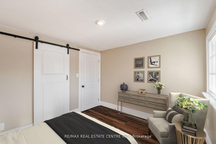 Photo 13 at 174 Victoria Street, Bram West, Brampton