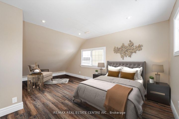 Photo 21 at 174 Victoria Street, Bram West, Brampton