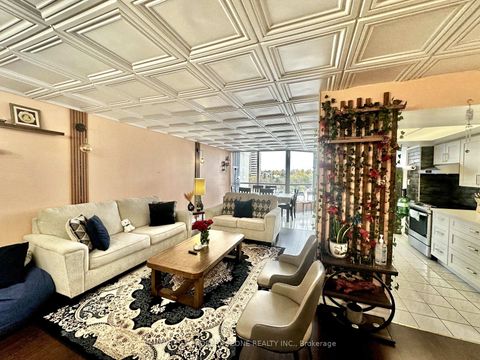 Photo 1 at 510 - 3 Rowntree Road, Jamestown, Toronto