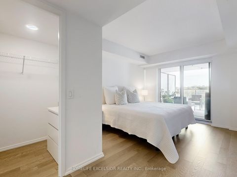 Photo 15 at 716 - 5 Soudan Avenue, Mount Pleasant West, Toronto