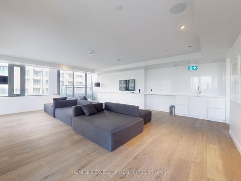 Photo 29 at 716 - 5 Soudan Avenue, Mount Pleasant West, Toronto