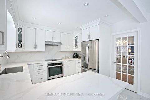 Photo 15 at 12A Mauro Court, Doncrest, Richmond Hill