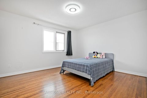 Photo 28 at 12A Mauro Court, Doncrest, Richmond Hill