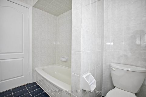 Photo 32 at 12A Mauro Court, Doncrest, Richmond Hill