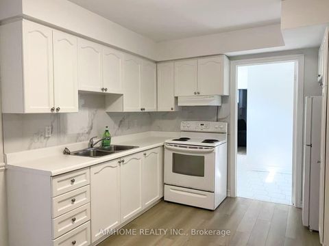 Photo 36 at 12A Mauro Court, Doncrest, Richmond Hill