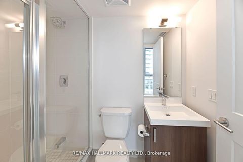 Photo 11 at 906 - 7895 Jane Street, Concord, Vaughan