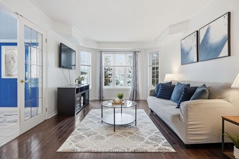 Photo 4 at 79 Brown Street, Holly, Barrie