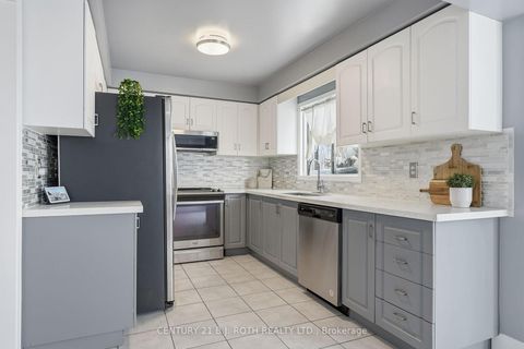 Photo 8 at 79 Brown Street, Holly, Barrie