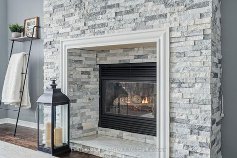 Photo 12 at 79 Brown Street, Holly, Barrie