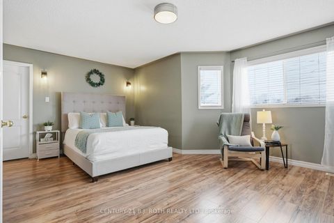 Photo 16 at 79 Brown Street, Holly, Barrie