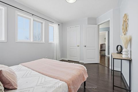 Photo 24 at 79 Brown Street, Holly, Barrie