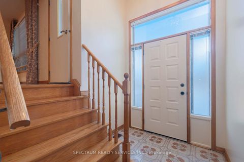 Photo 5 at 27 Clubhouse Court, Jane Heights, Toronto