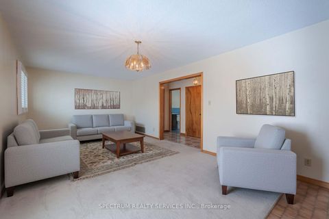 Photo 20 at 27 Clubhouse Court, Jane Heights, Toronto