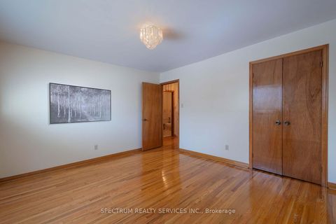 Photo 23 at 27 Clubhouse Court, Jane Heights, Toronto