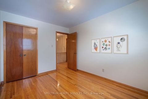 Photo 25 at 27 Clubhouse Court, Jane Heights, Toronto