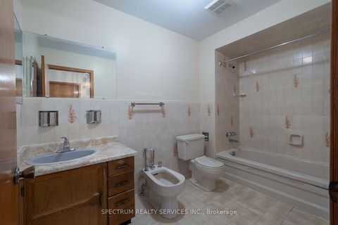 Photo 28 at 27 Clubhouse Court, Jane Heights, Toronto