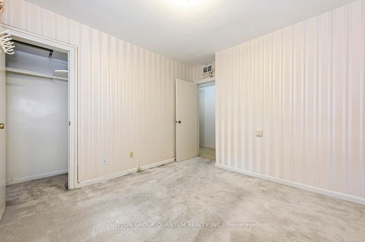 Photo 14 at 18 Sullivan's Lane, Dundas, Hamilton