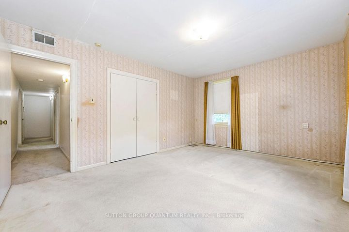 Photo 16 at 18 Sullivan's Lane, Dundas, Hamilton