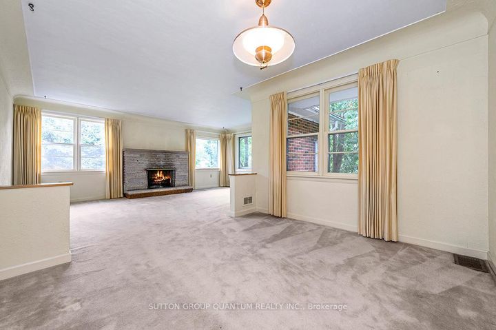 Photo 17 at 18 Sullivan's Lane, Dundas, Hamilton