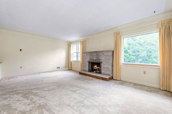 Photo 21 at 18 Sullivan's Lane, Dundas, Hamilton