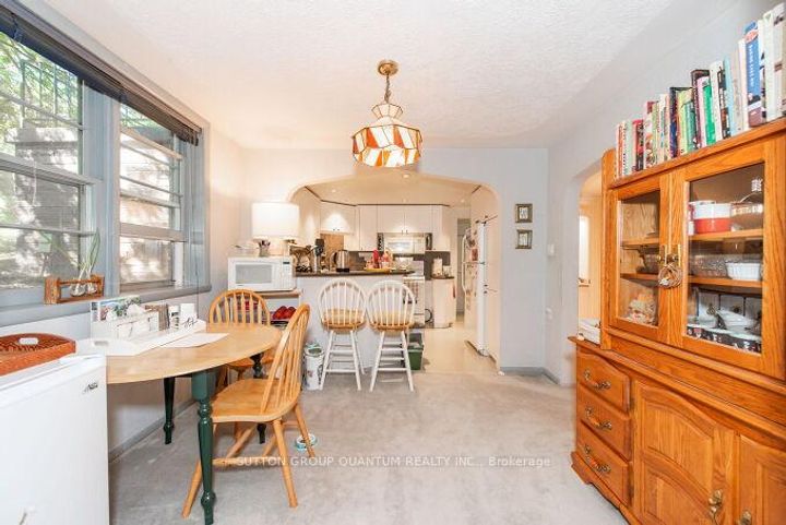 Photo 25 at 18 Sullivan's Lane, Dundas, Hamilton