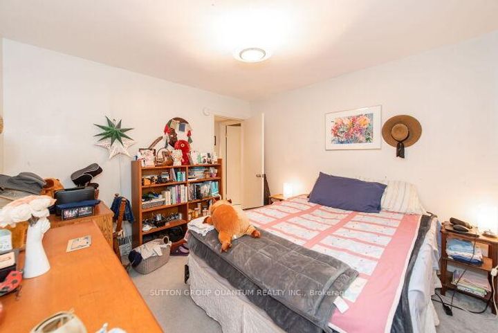 Photo 37 at 18 Sullivan's Lane, Dundas, Hamilton