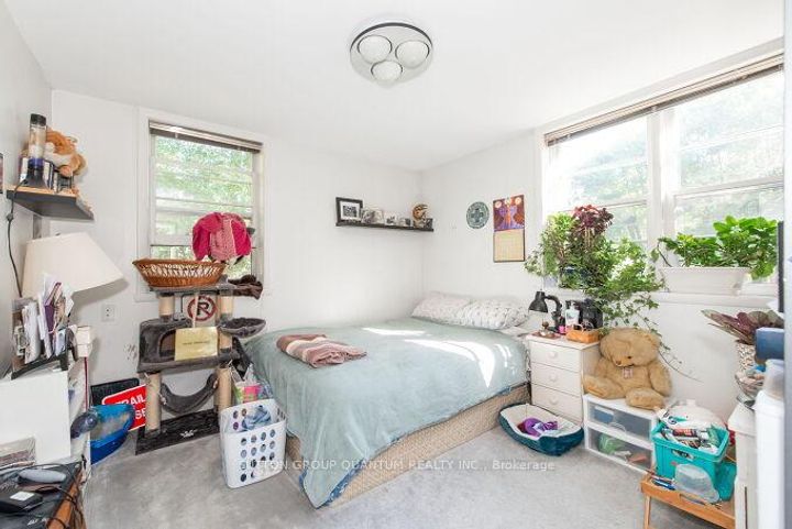 Photo 38 at 18 Sullivan's Lane, Dundas, Hamilton