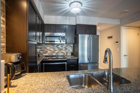 Photo 4 at 703 - 800 Lawrence Avenue W, Glen Park, Toronto