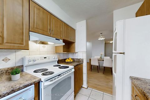 Photo 22 at 703 - 99 Blackwell Avenue, Malvern, Toronto