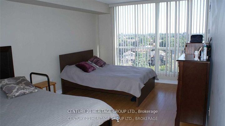 Photo 16 at 801 - 1500 Grazia Court, Rathwood, Mississauga