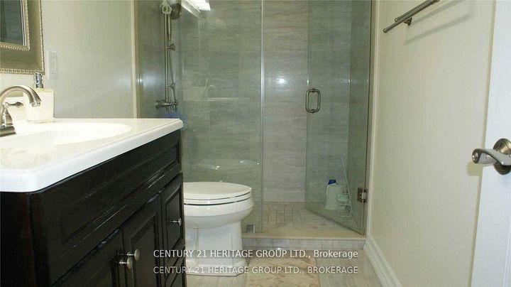 Photo 21 at 801 - 1500 Grazia Court, Rathwood, Mississauga