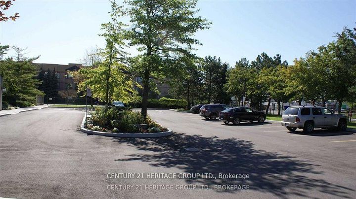 Photo 29 at 801 - 1500 Grazia Court, Rathwood, Mississauga