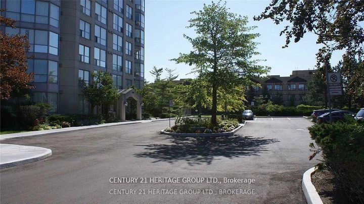 Photo 30 at 801 - 1500 Grazia Court, Rathwood, Mississauga